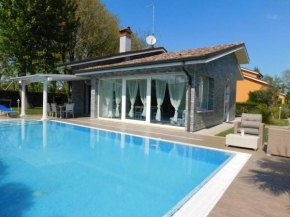 Elegant villa in the idyllic island of Albarella Albarella Isola